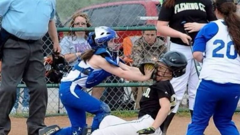 baseball and softball difference