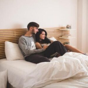 5 Tips to Build More Intimacy in the Bedroom